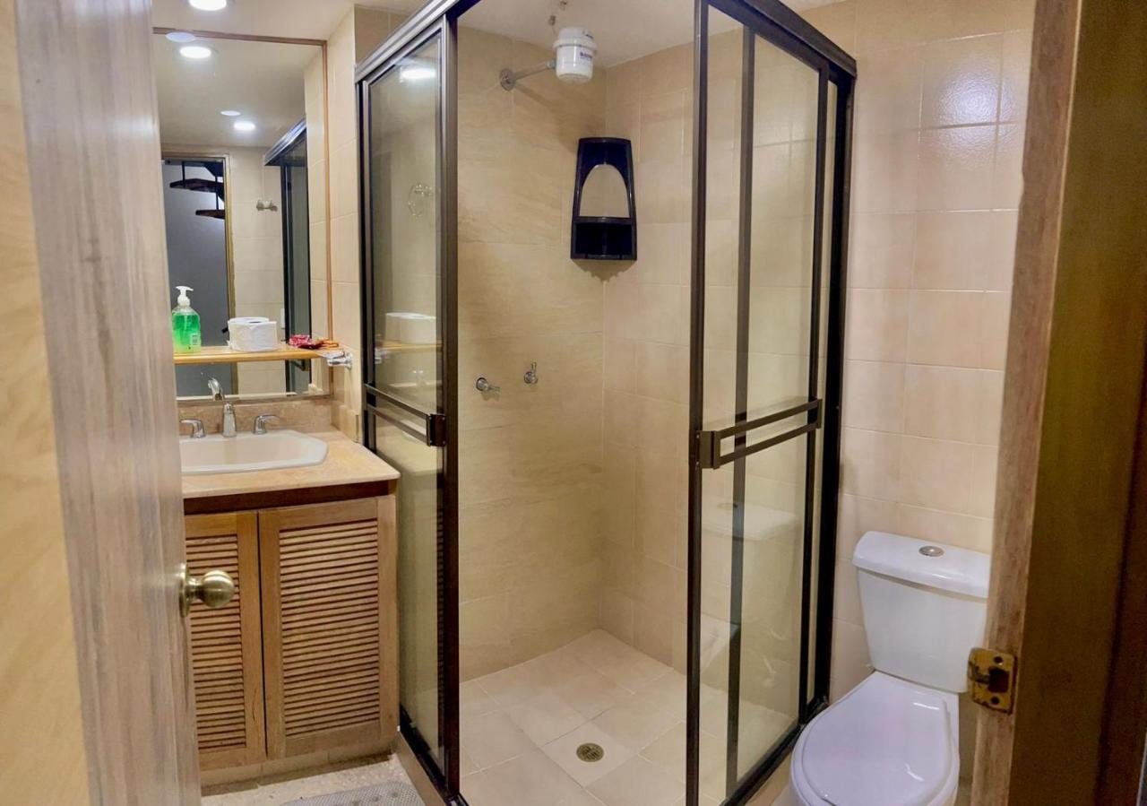 מדיין Hotel Torre Primavera מראה חיצוני תמונה