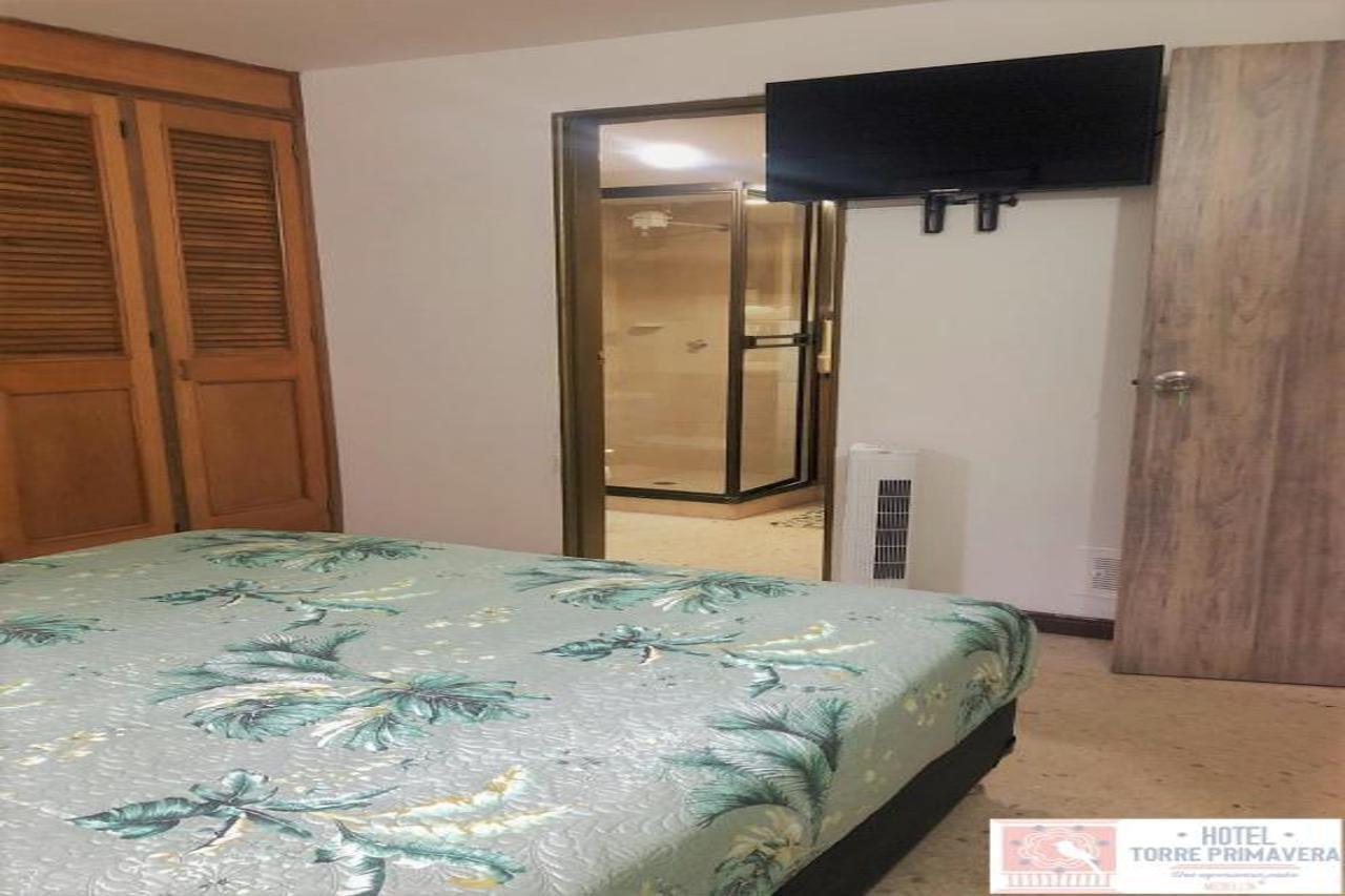 מדיין Hotel Torre Primavera מראה חיצוני תמונה