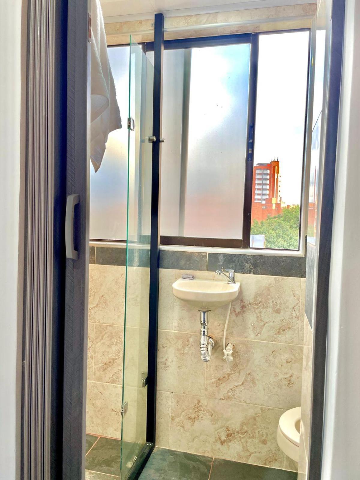 מדיין Hotel Torre Primavera מראה חיצוני תמונה