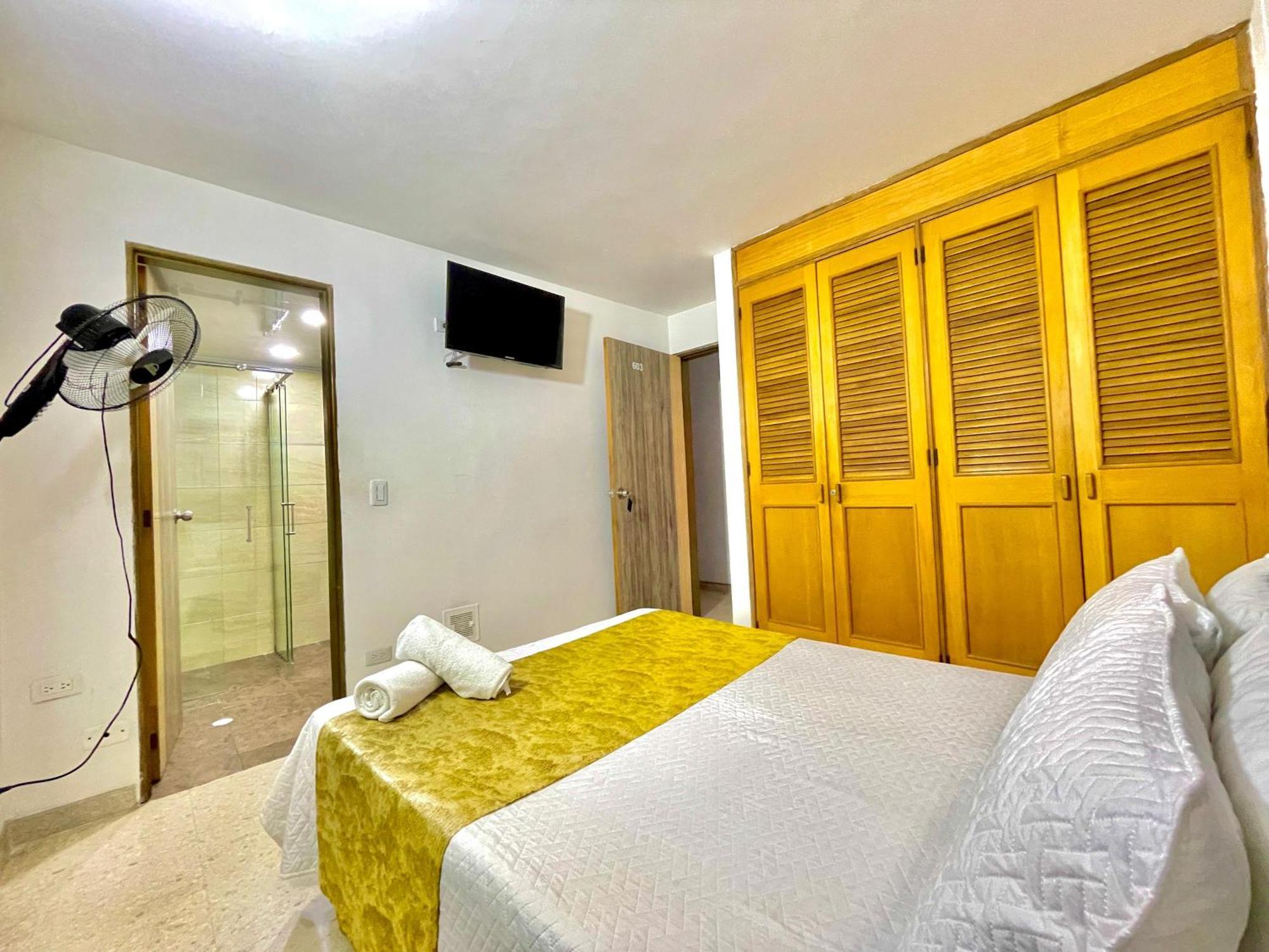מדיין Hotel Torre Primavera מראה חיצוני תמונה